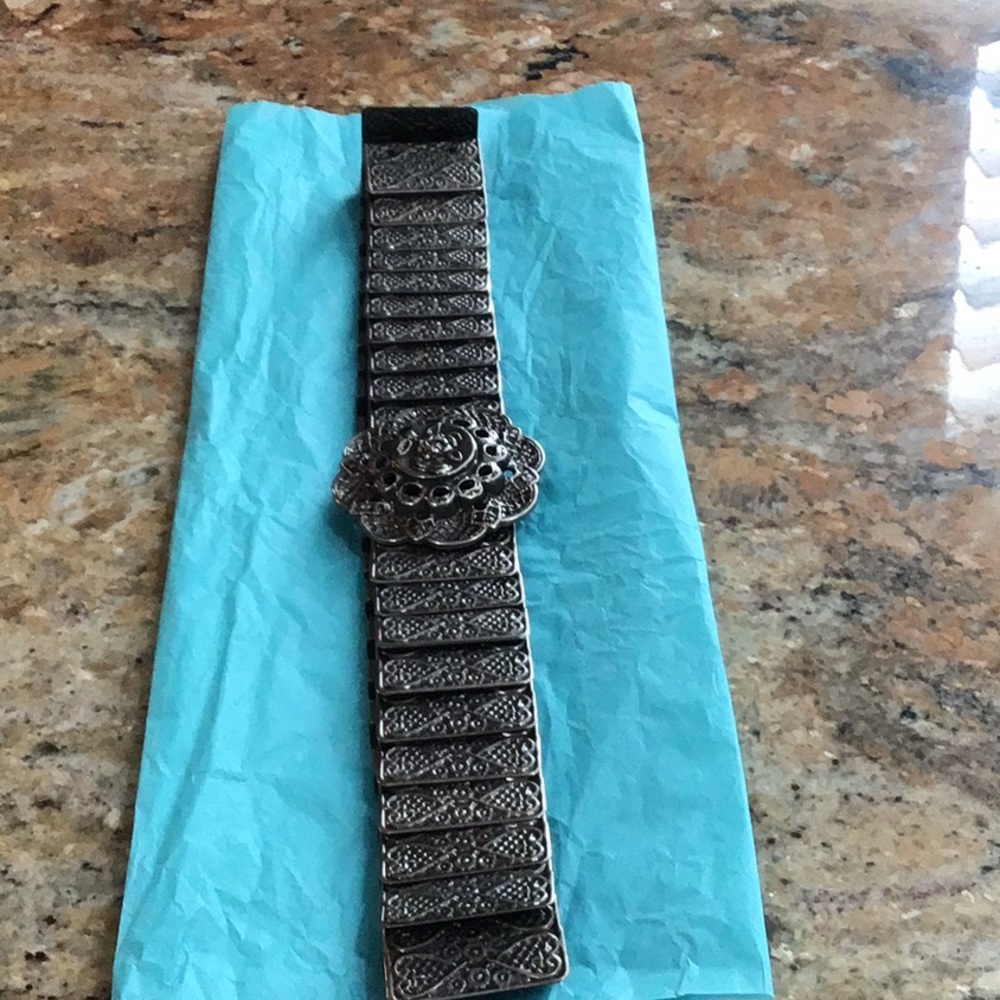 Vintage Belt that stretches